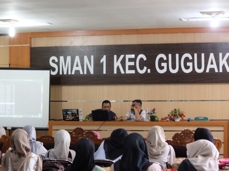SMAN 1 Kecamatan Guguak Laksanakan Pelatihan Jurnalistik dan Editing untuk SMANSAGU Production