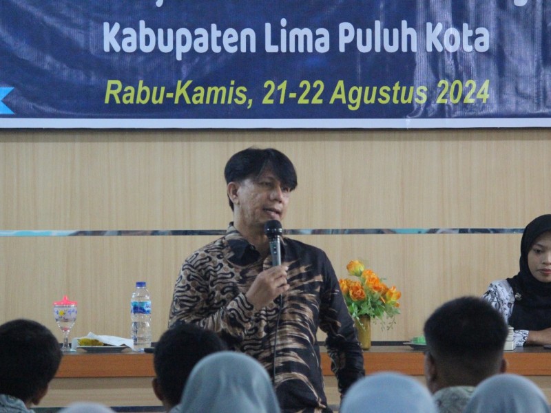 Tingkatkan Literasi, SMANSAGU Laksanakan Kegiatan Pelatihan Menulis Cerpen