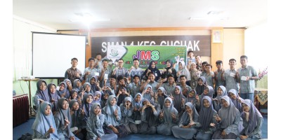 Jaksa Masuk Sekolah