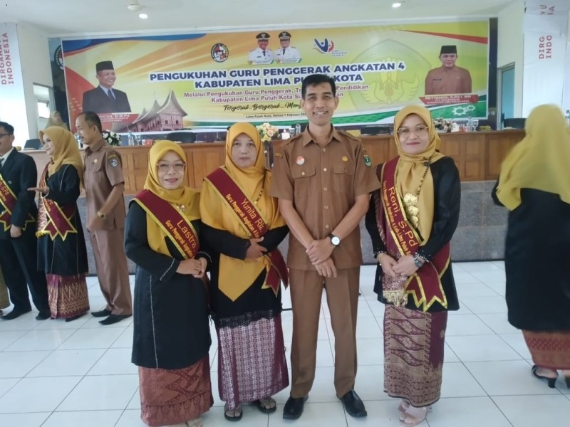 Terbanyak di Kabupaten Lima Puluh Kota, Tiga Orang Guru SMAN 1 Kecamatan Guguak Resmi Dikukuhkan Sebagai Guru Penggerak