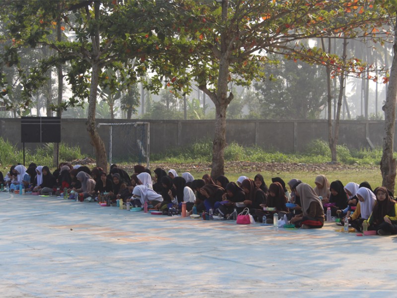 Puskesmas Dangung-Dangung Bersama SMA Negeri 1 Guguak Laksanakan Gerakan Nasional Aksi Bergizi, Sosialisasi Mengenai Upaya Berhenti Merokok, dan Bahaya Narkoba