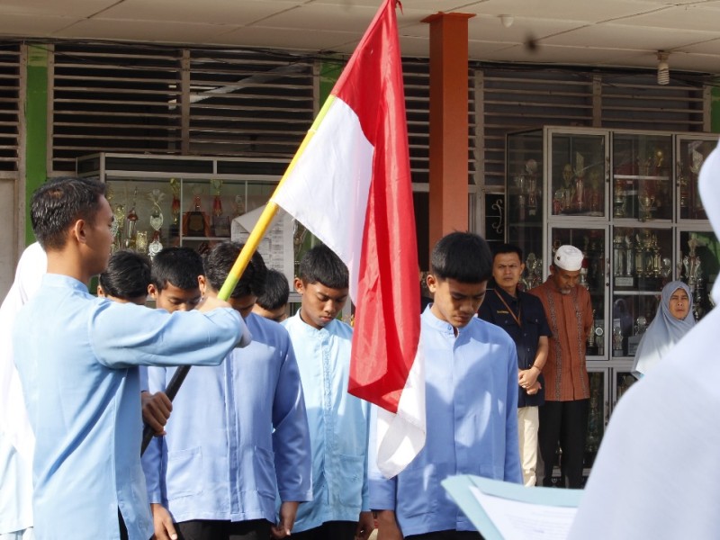 SMAN 1 Kecamatan Guguak Laksanakan Pelantikan Pengurus MPK Masa Bakti 2024/2025